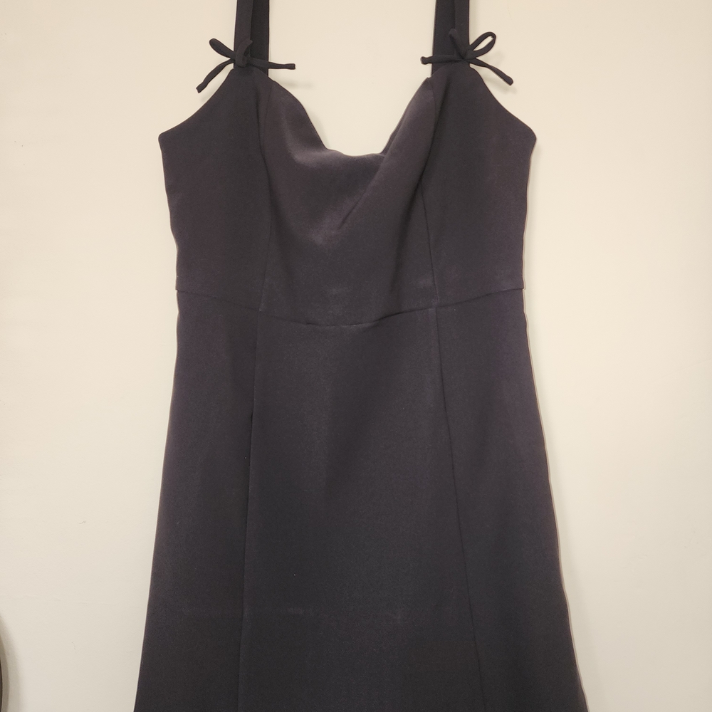 RIHOAS Strapless Black Dress with Bow Accents